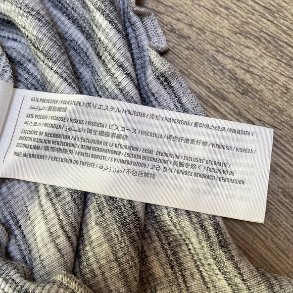 Hollister Crop Top Tank Top - Picture 5 of 5